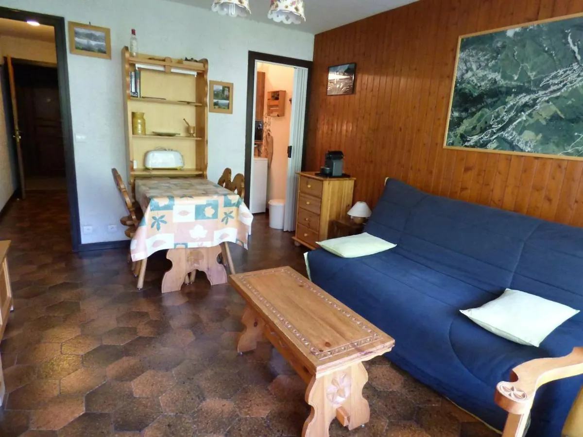 Studio Le Grand-Bornand, 1 Piece, 4 Personnes - Fr-1-458-105 Apartment