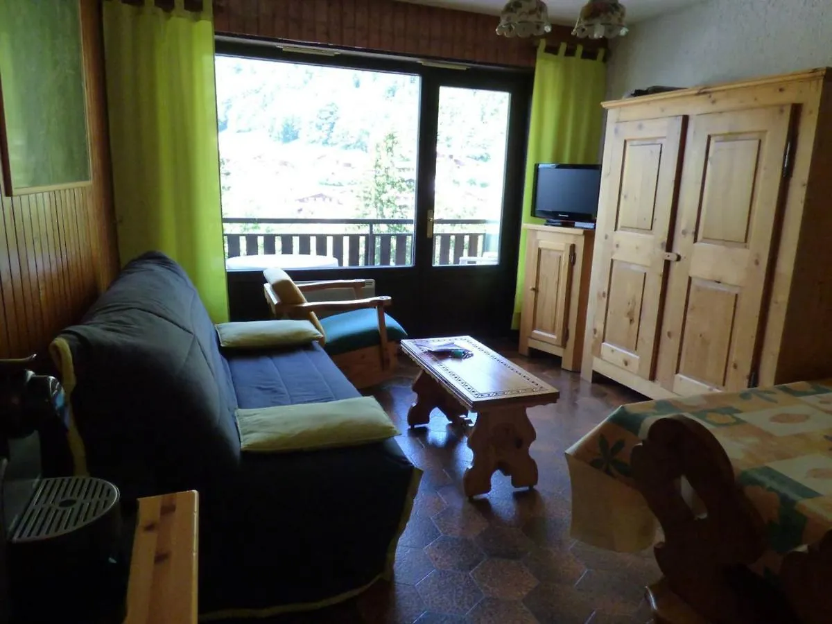 Studio Le Grand-Bornand, 1 Piece, 4 Personnes - Fr-1-458-105 Apartment